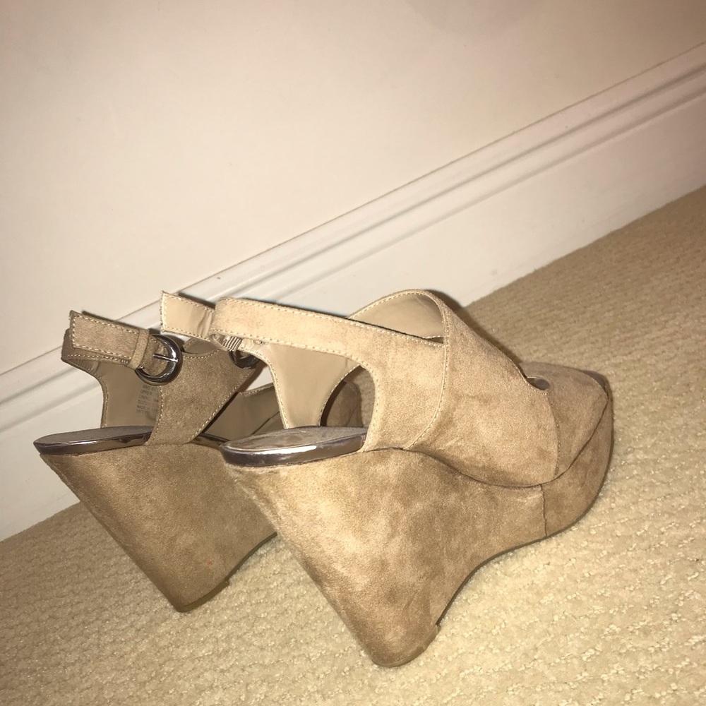 Wedges - Picture 5 of 8